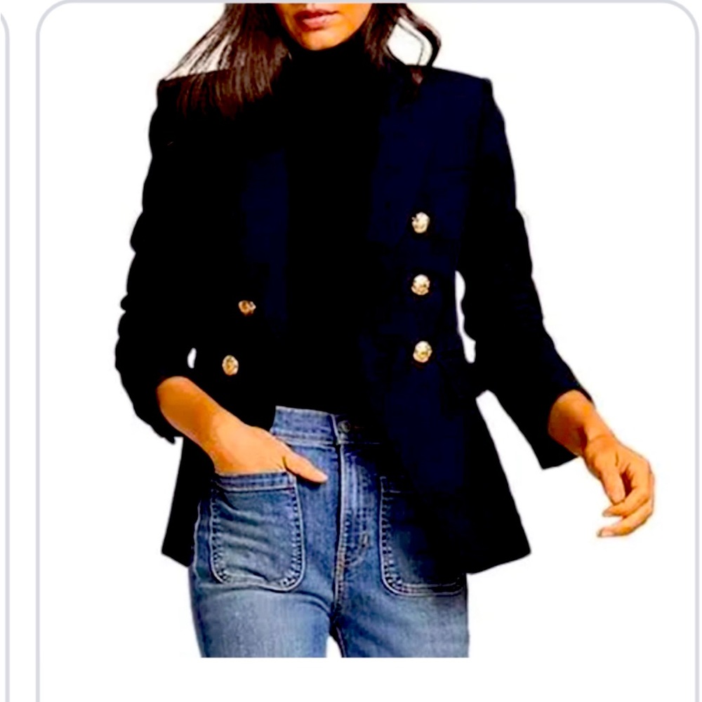 Veronica Beard Blazer three quarter sleeves black sz2 with gold buttons!